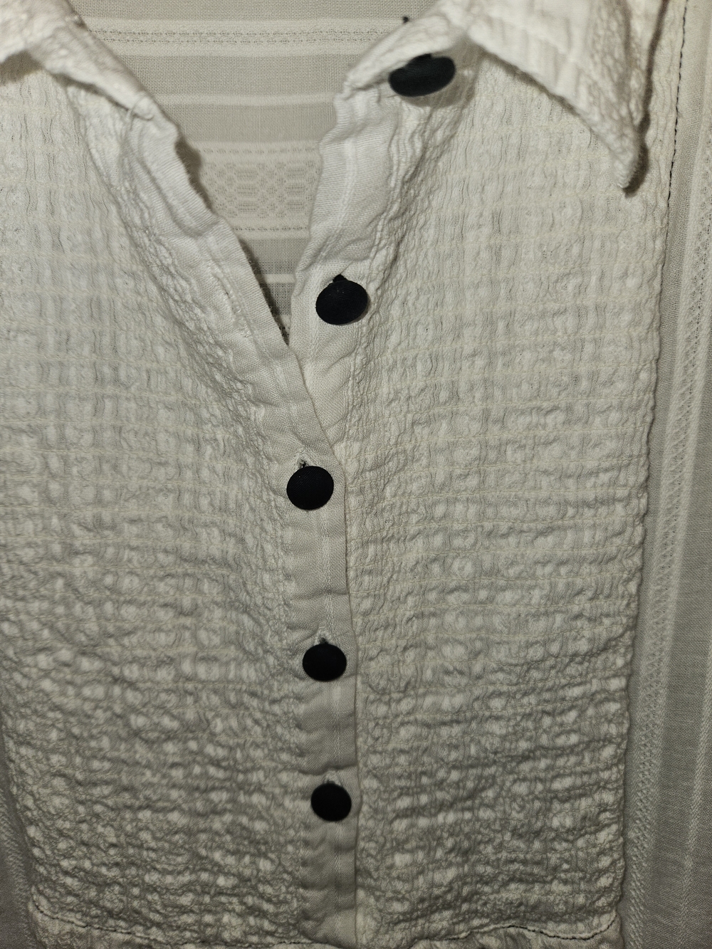 Embellish - White Textured Button-Front Top - Picture 3 of 8